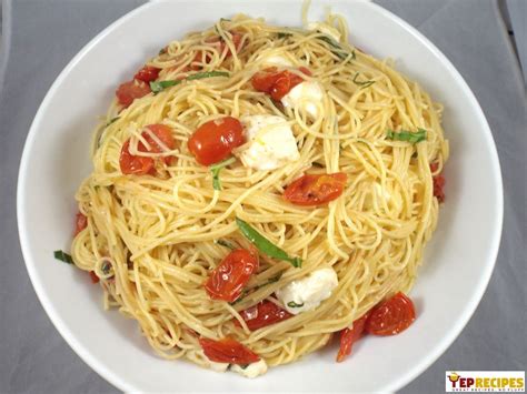 Easy Caprese Cappellini Gourmet Recipes, Pasta Recipes, Healthy Recipes ...