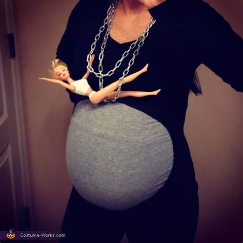 41 Creative Halloween Costumes For Pregnant Women | HuffPost Life