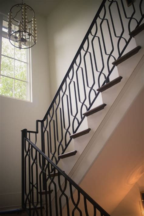 Jabel Al Maliha Steel Workshop – UAE Wrought iron and cast aluminium hand railings for your villa.