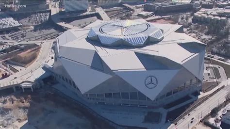 Mercedes-Benz Stadium roof enters final construction stage | 11alive.com