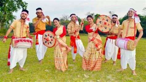 Bihu 2023: 11,000 Dancers and Artists to Perform Bihu, Attempting to Create Guinness World ...