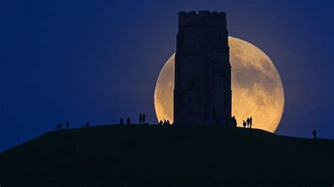 Bing Moon Wallpapers - Top Free Bing Moon Backgrounds - WallpaperAccess