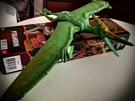 Jurassic world dinosaur pterodactyl pteranodon flying, Hobbies & Toys, Toys & Games on Carousell