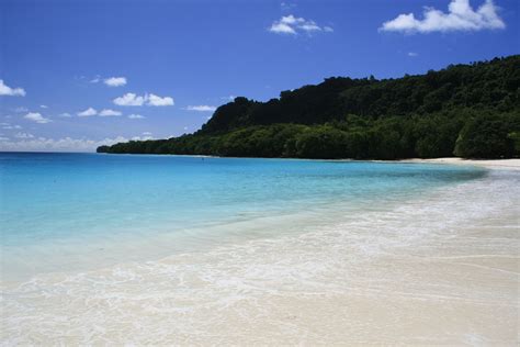 Vanuatu- Champagne Beach | Best beaches to visit, Champagne beach, Beach