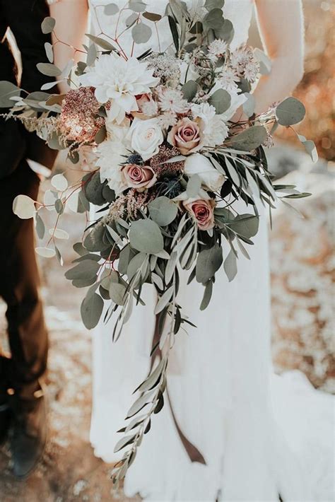 Sage Green Wedding: 26 Stunning Ideas + FAQs | Rose gold wedding inspiration, Fall wedding ...