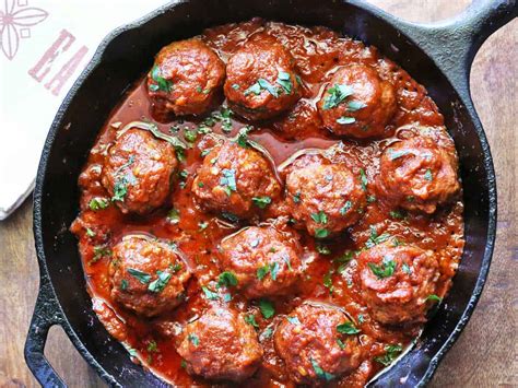 Meatballs in Tomato Sauce - Healthy Recipes Blog