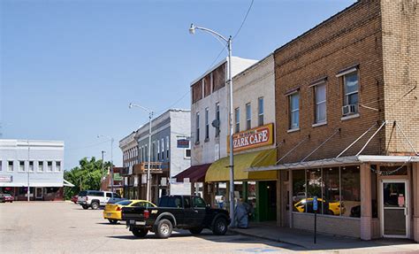 Berryville Street Scene - Encyclopedia of Arkansas