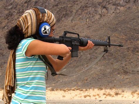 AR-15 ex | Y shooting my California-legal AR-15 for the firs… | Flickr