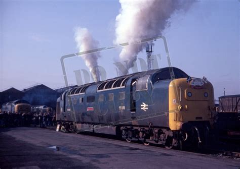 Rail-Online | Class 55 Deltic | 55009 1982-02-27 Doncaster Works