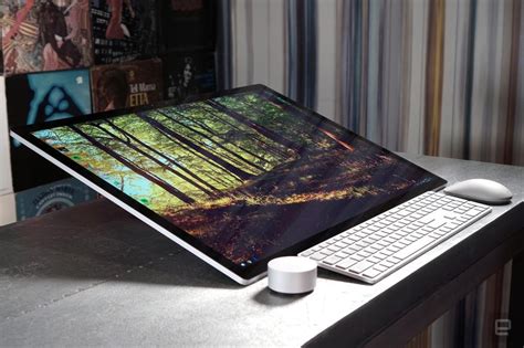 Microsoft's Surface Studio proves desktops can still be cool | Engadget