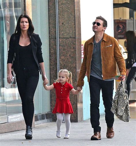 Consciously Co-Parenting! Jeremy Renner & Ex Reunite With Daughter