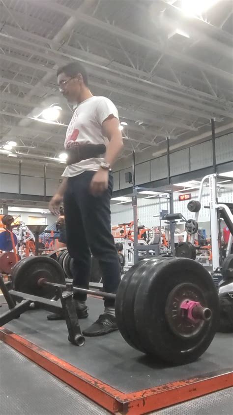 Deadlift form check : r/formcheck