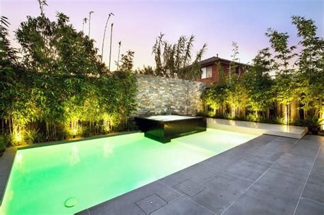 Beautiful and Functional Landscaping Ideas for Your Pool