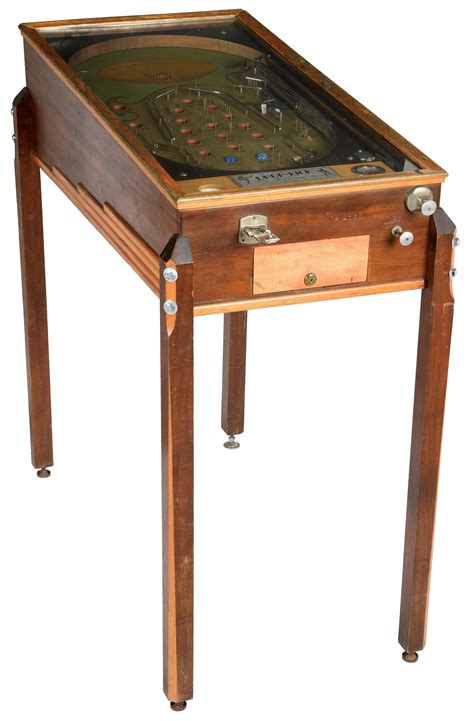 DROP-KICK FOOTBALL THEME WOOD RAIL PINBALL MACHINE. - auctions & price ...