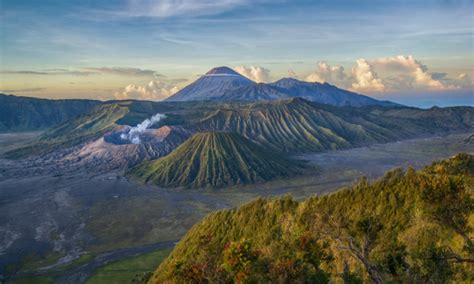 Climber dies on Java's Mount Semeru - Asia Times