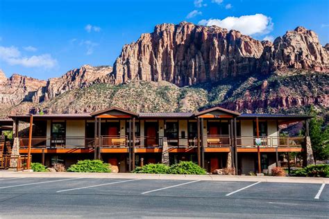 La Quinta Inn & Suites Springdale, UT - See Discounts