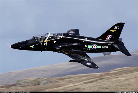 British Aerospace Hawk T1 - UK - Air Force | Aviation Photo #2557896 | Airliners.net