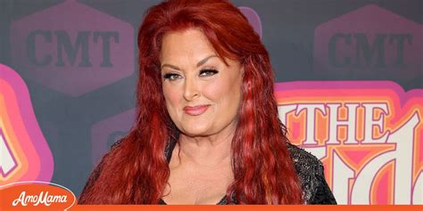 Wynonna Judd Amazes Fans with Her Look in Sparkling Suit for Christmas at the Opry Performance