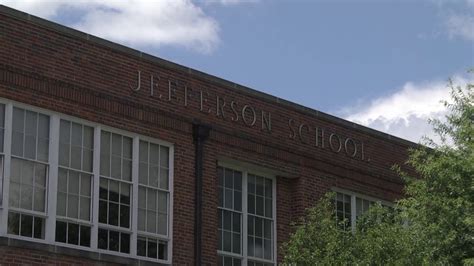 Jefferson School Foundation executive director settles defamation lawsuit