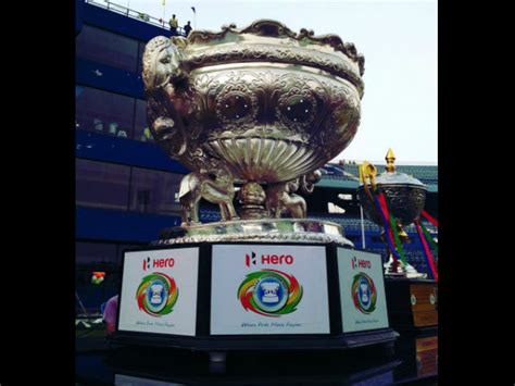 Bengaluru FC beat Mohun Bagan 2-0 in extra time to lift Federation Cup trophy - myKhel