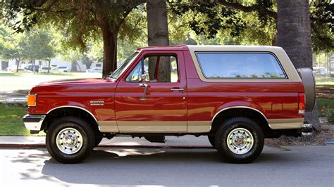 Eye Candy: The Eddie Bauer Ford Bronco | Red Clay Soul