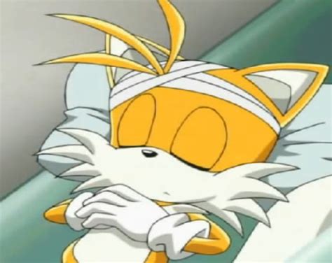 tails injured - Tails Photo (36639568) - Fanpop