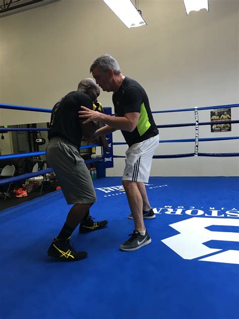 ESPN boxing analyst Teddy Atlas trains Tim Bradley Jr. for showdown with Manny Pacquiao - ESPN ...