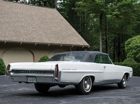 1964 Pontiac Bonneville Convertible | Hershey 2018 | RM Sotheby's