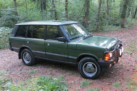 The Range Rover Classic Will Be Valuable Someday - Autotrader