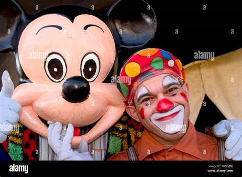 clown and Mickey Mouse, portrait Stock Photo - Alamy