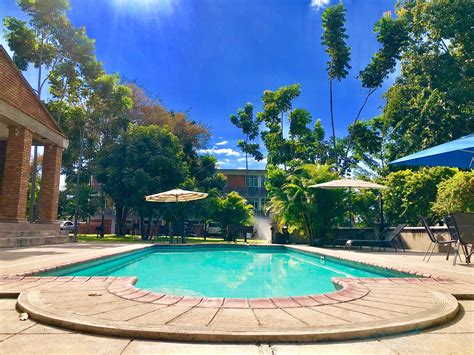 N1 Hotel & Campsite Victoria Falls (C̶$̶9̶5̶) C$75 - UPDATED Prices, Reviews & Photos (Zimbabwe ...