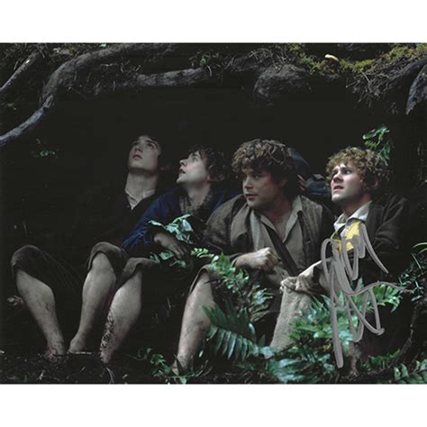 Dominic Monaghan Autographed 8"x10" Photo (Lord of the Rings)