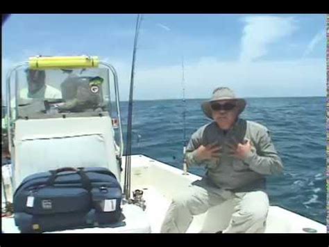 Multi species fishing off Jensen Beach Florida - YouTube