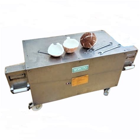 Coconut Dehusking Machine COM14A - CoCoMaN Coconut Machines