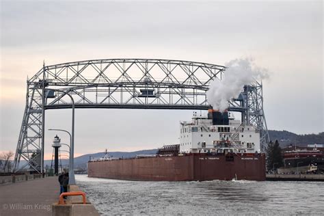 The Paul R. Tregurtha steams below the world famous Duluth Aerial ...