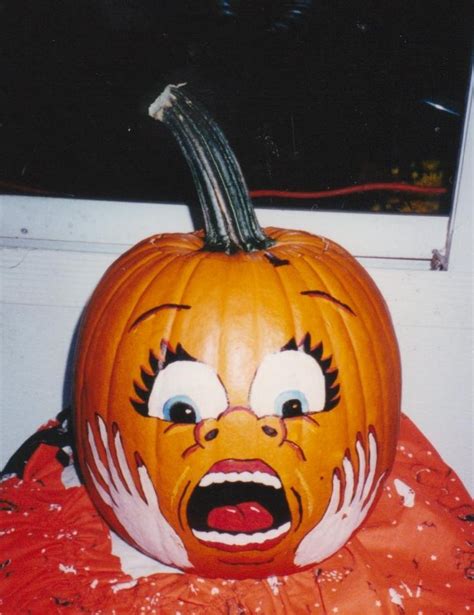 Pumpkin painted Scare face | Halloween pumpkins painted, Pumpkin ...