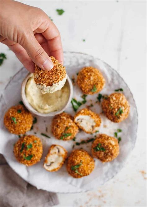 Baked + Breaded Garlic Mushrooms - SO VEGAN