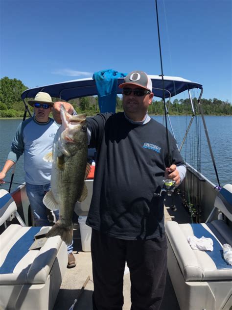 CRAPPIE GUIDE SERVICE on Lake Sam Rayburn - Lake Sam Rayburn