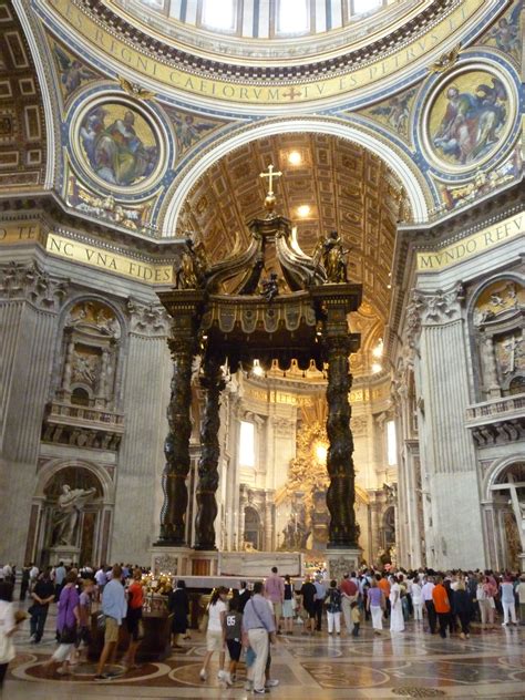 The altar at St. Peter's Basilica.