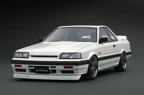 IG0998 Nissan Skyline GTS-R (R31) White – ignition model