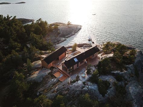 Modern cabins go completely off the grid in Finland - Curbed