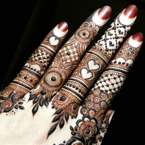 15 Most Adorable Finger Mehndi Designs For 2023