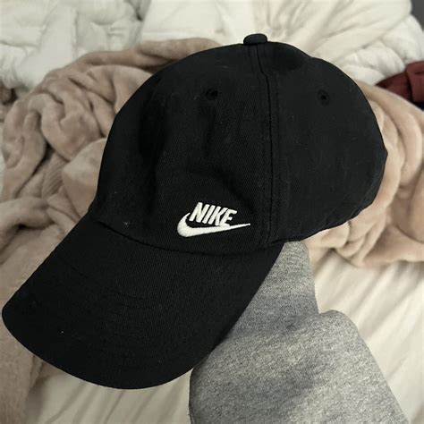 Nike Women's Black and White Hat | Depop