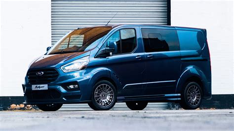 Ford Transit Custom Double Cab Van - Mid crew van | Ford UK