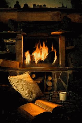 Fireplace GIFs | GIFDB.com