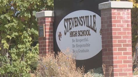 Stevensville School District receives accreditation for progress