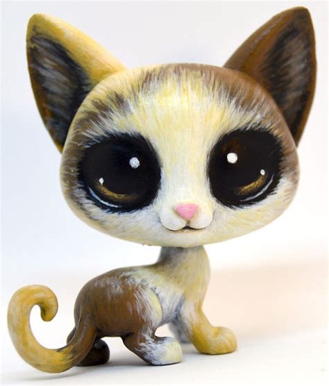 Littlest Pet Shop OOAK Custom Hand Painted 97 Sultanna Siam Realistic Calico Cat | Custom lps ...