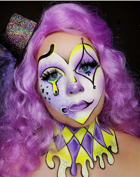 30+ Scary Halloween Makeup Looks Ideas For 2020 - The Glossychic | Crazy halloween makeup ...