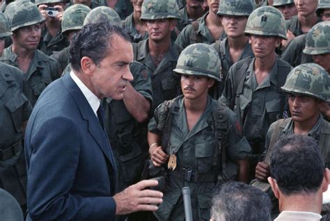 President Richard Nixon visits South Vietnam 1969 [1024x688] : r/MilitaryHistory