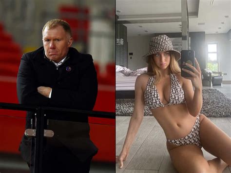 Manchester United Legend Paul Scholes Is Getting Roasted Over a Bizarre Video Where He's Sucking ...